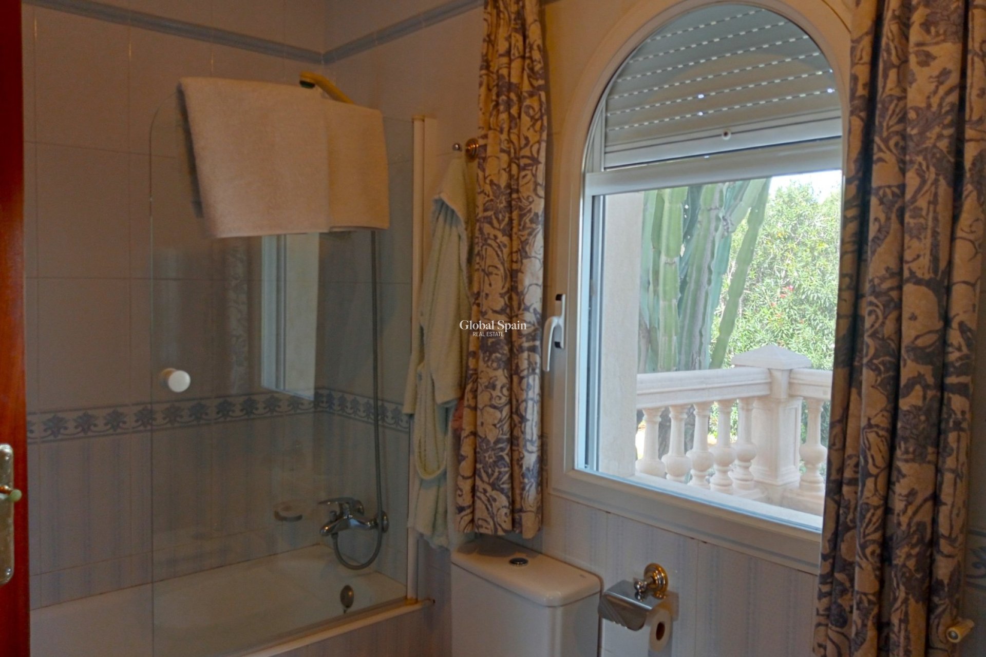 Venta - Villa -
ALFAZ DEL PI