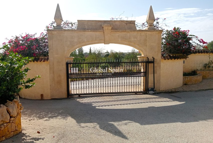 Venta - Villa -
ALFAZ DEL PI