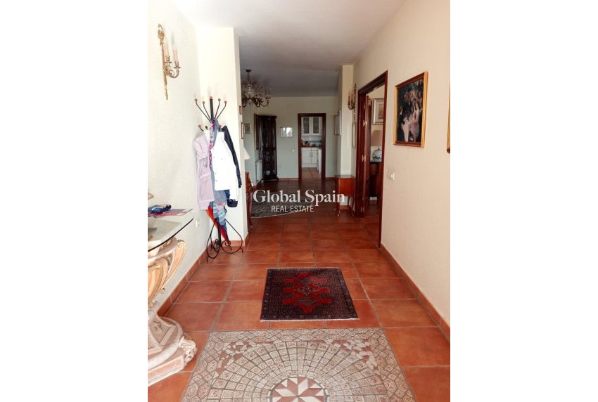 Venta - Villa -
ALFAZ DEL PI