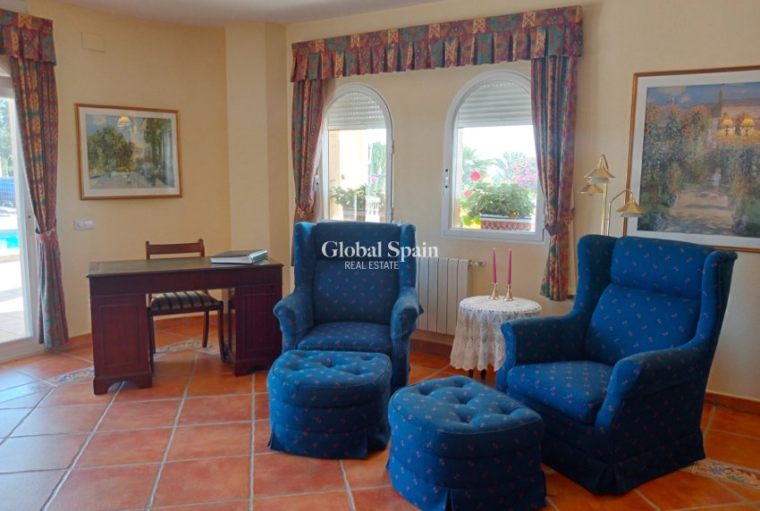 Venta - Villa -
ALFAZ DEL PI