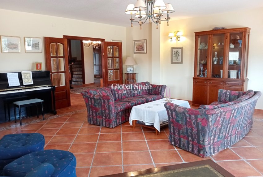 Venta - Villa -
ALFAZ DEL PI