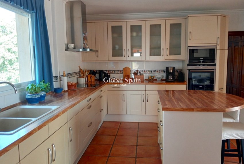 Venta - Villa -
ALFAZ DEL PI