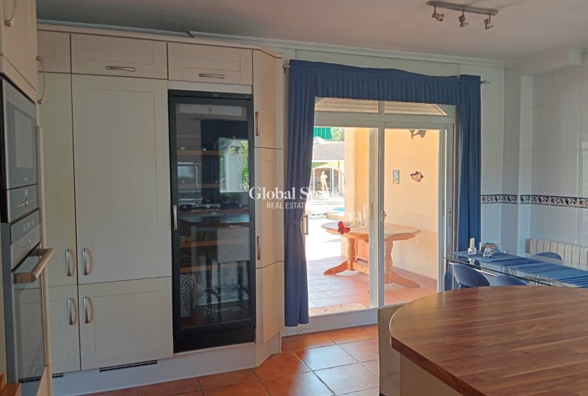 Venta - Villa -
ALFAZ DEL PI