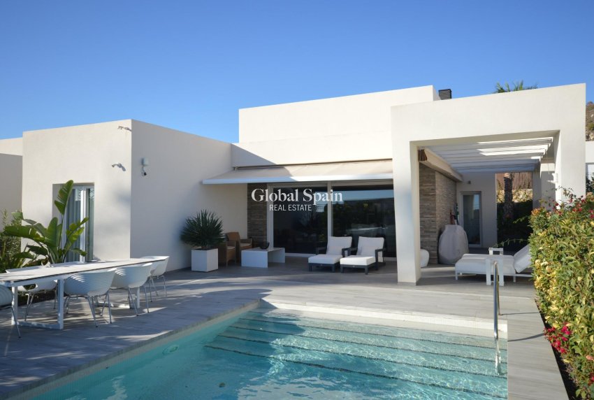 Venta - VILLA -
ALGORFA - Club De Golf La Finca