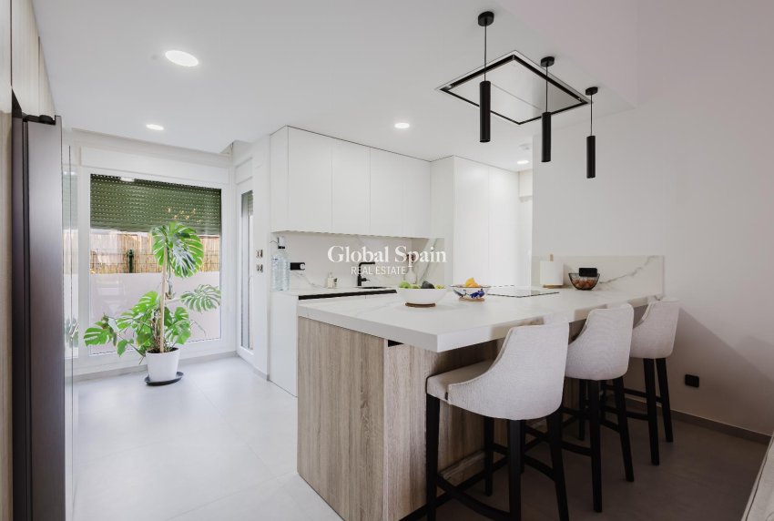 Venta - VILLA -
ALGORFA - Inland