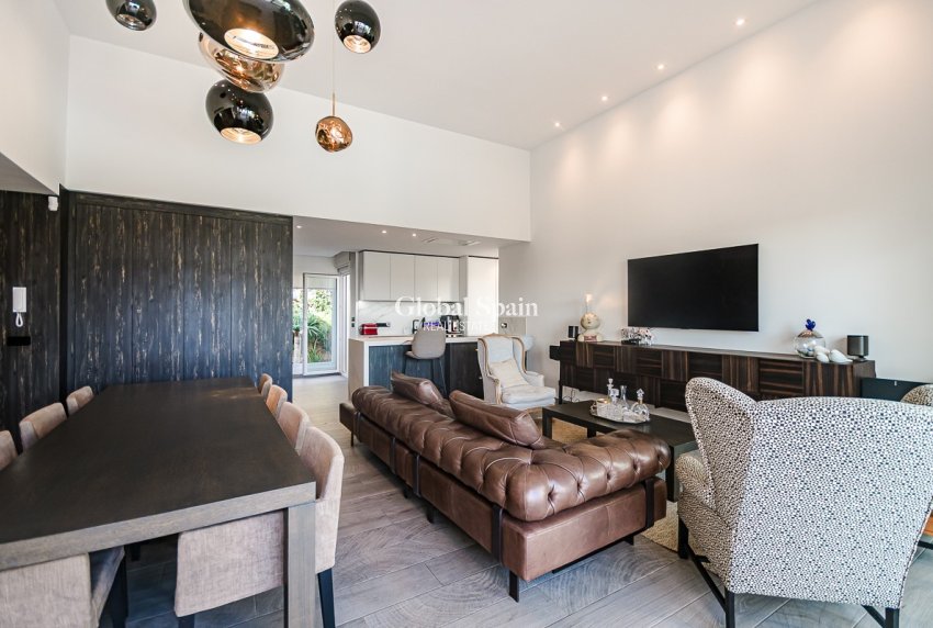 Venta - Villa -
ALGORFA - LA FINCA GOLF / ALGORFA