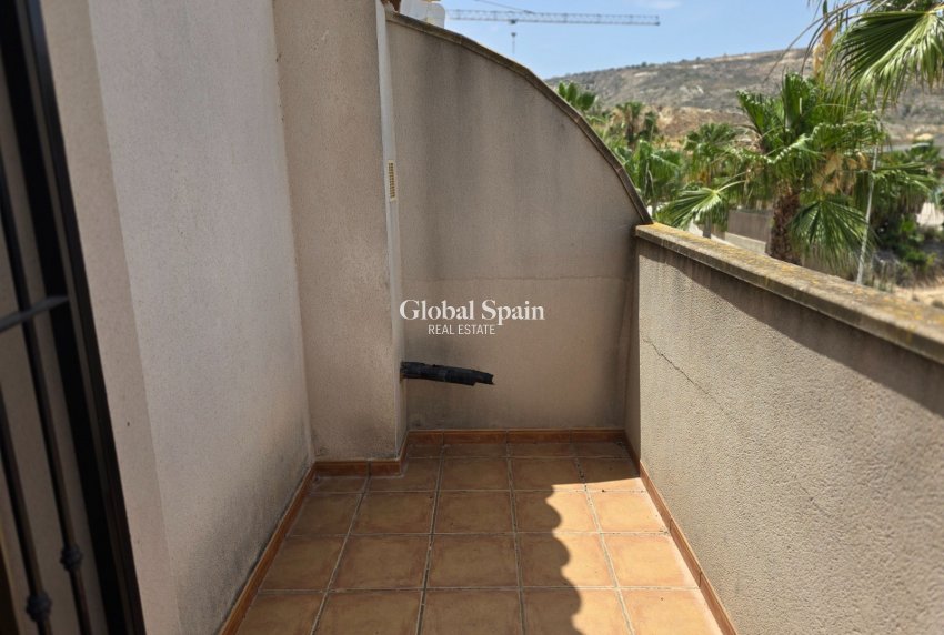 Venta - Villa -
ALGORFA - LA FINCA GOLF / ALGORFA