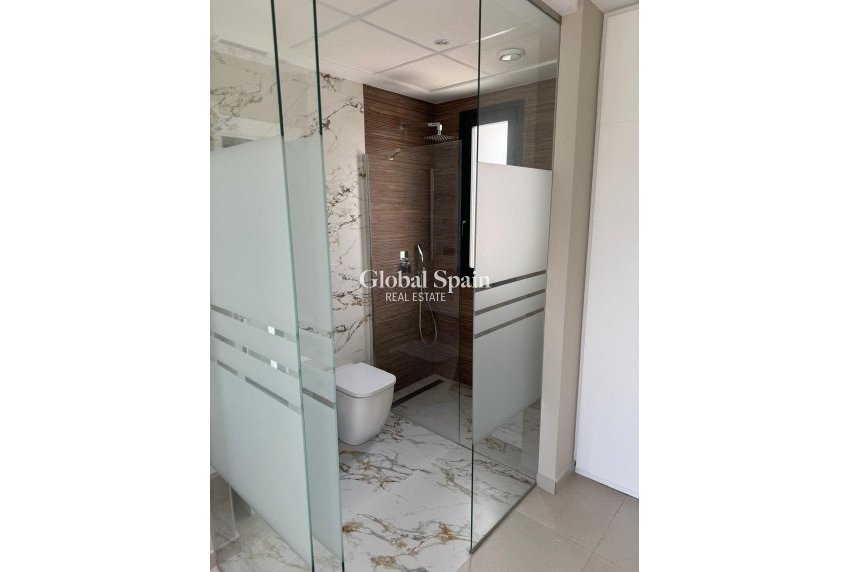 Venta - VILLA -
ALGORFA - LA FINCA GOLF / ALGORFA