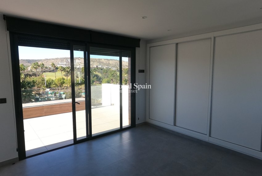 Venta - VILLA -
ALGORFA - LA FINCA GOLF / ALGORFA