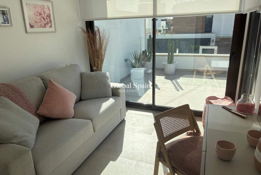 Venta - VILLA -
ALGORFA - LA FINCA GOLF / ALGORFA