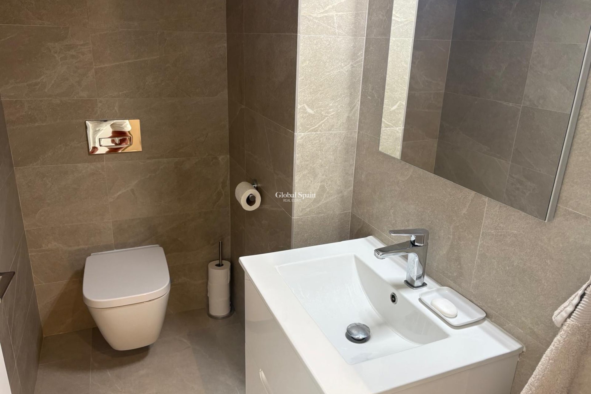 Venta - VILLA -
ALGORFA - LA FINCA GOLF / ALGORFA