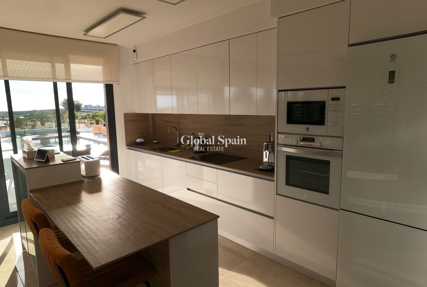 Venta - VILLA -
ALGORFA - LA FINCA GOLF / ALGORFA