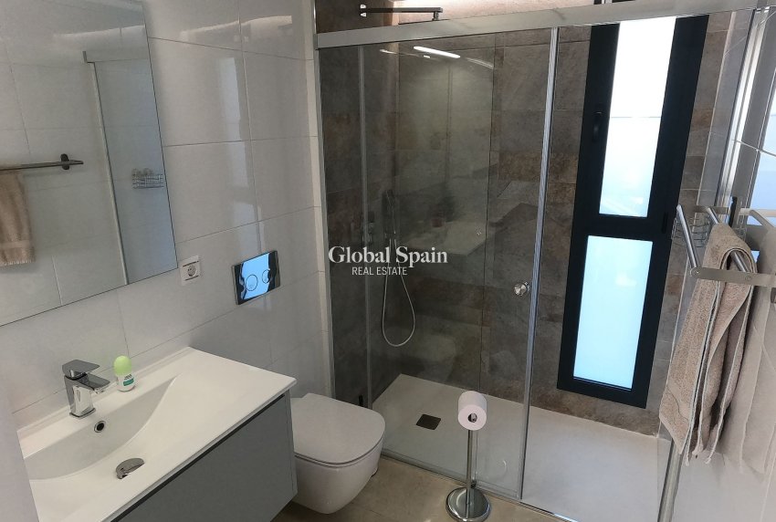 Venta - VILLA -
ALGORFA - LA FINCA GOLF / ALGORFA