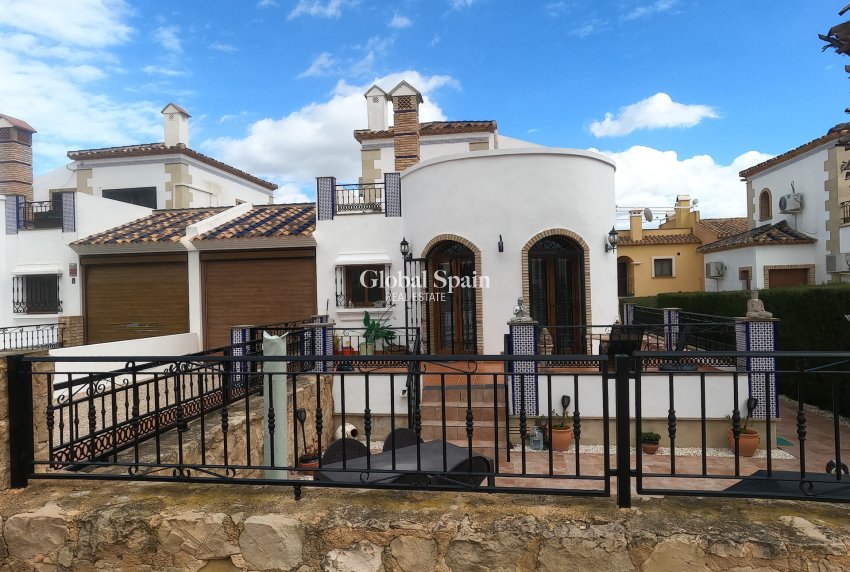 Venta - VILLA -
ALGORFA - LA FINCA GOLF / ALGORFA