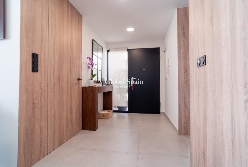 Venta - VILLA -
ALGORFA - LA FINCA GOLF / ALGORFA