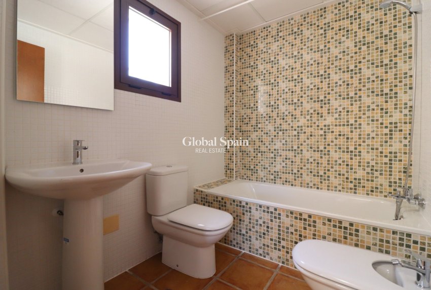 Venta - VILLA -
ALGORFA - LA FINCA GOLF / ALGORFA