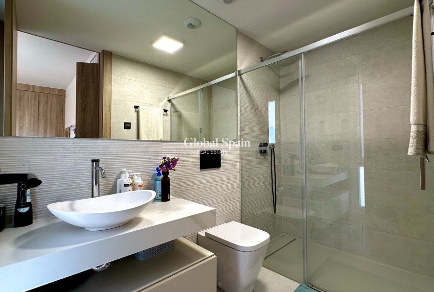 Venta - VILLA -
ALGORFA - LA FINCA GOLF / ALGORFA
