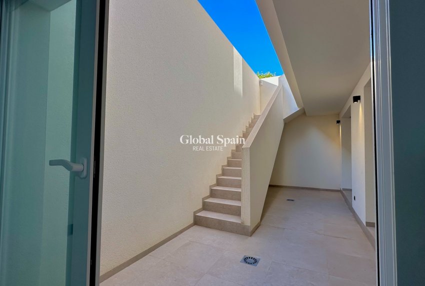 Venta - VILLA -
ALGORFA - LA FINCA GOLF / ALGORFA
