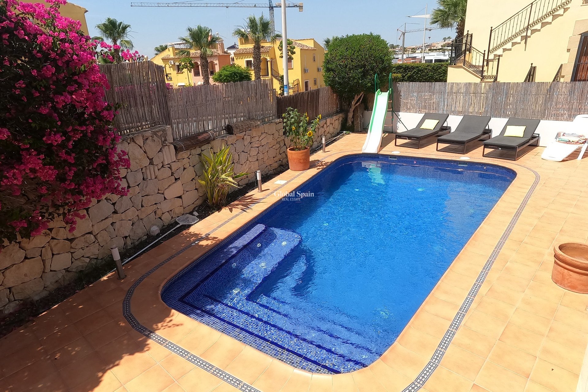 Venta - VILLA -
ALGORFA - LA FINCA GOLF / ALGORFA