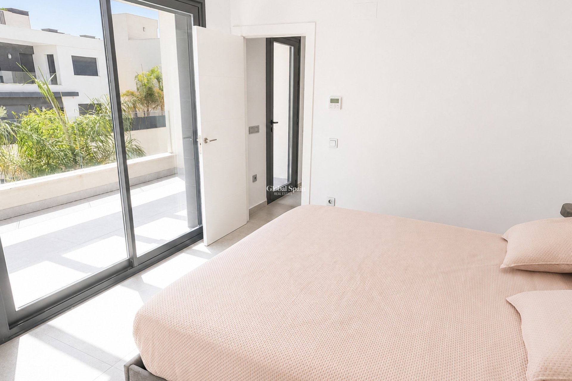 Venta - VILLA -
ALGORFA - LA FINCA GOLF / ALGORFA