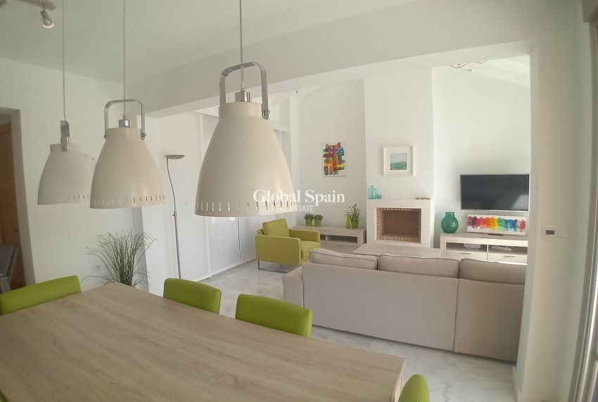 Venta - Villa -
ALGORFA - LA FINCA GOLF / ALGORFA