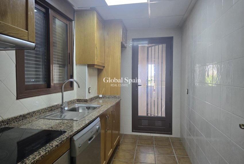 Venta - Villa -
ALGORFA - LA FINCA GOLF / ALGORFA