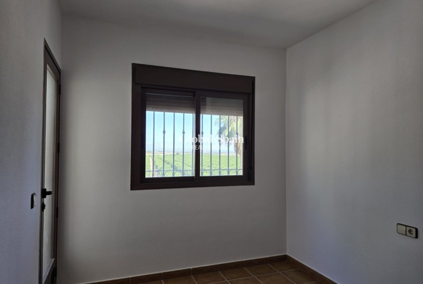 Venta - Villa -
ALGORFA - LA FINCA GOLF / ALGORFA