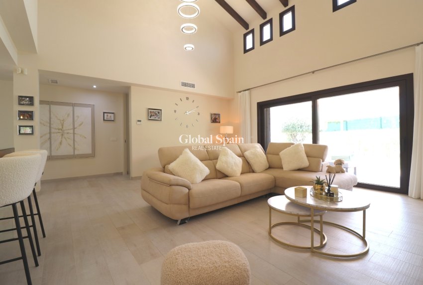Venta - VILLA -
Algorfa - La Finca Golf Resort
