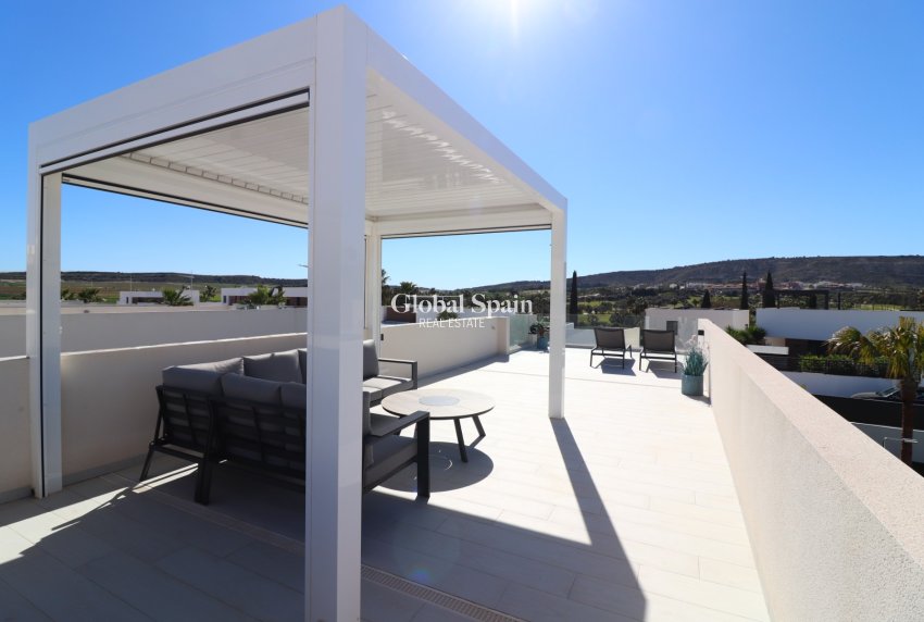 Venta - VILLA -
Algorfa - La Finca Golf Resort