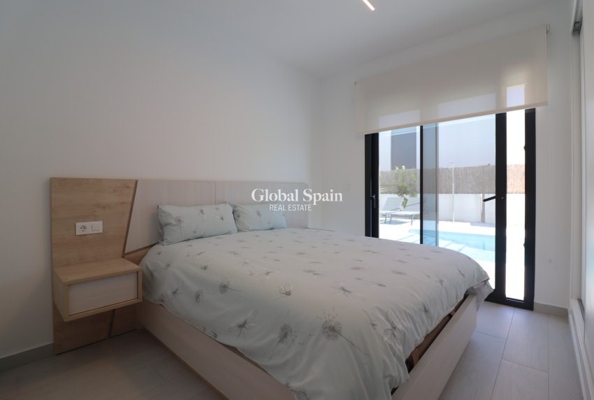 Venta - VILLA -
Algorfa - La Finca Golf Resort