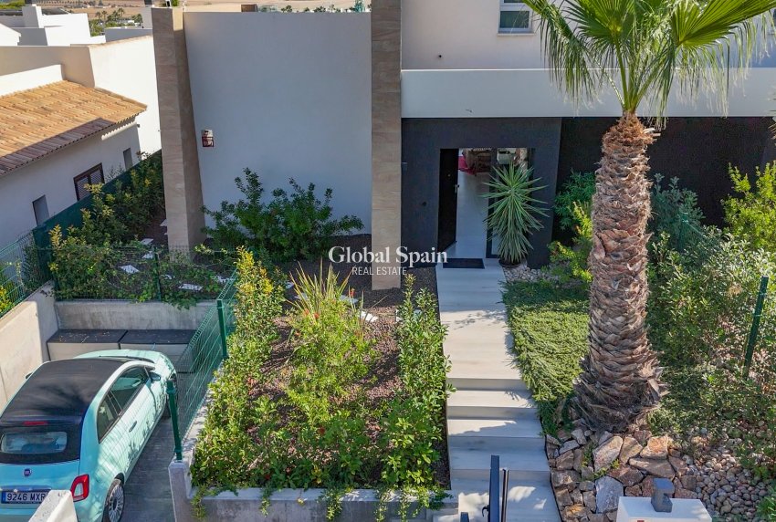 Venta - Villa -
Algorfa - La Finca Golf