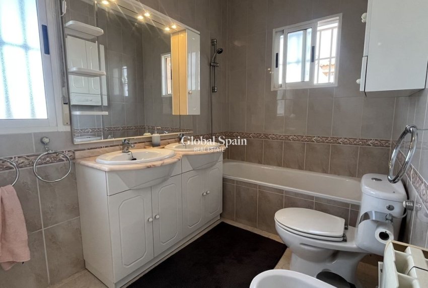 Venta - Villa -
ALGORFA - Montemar