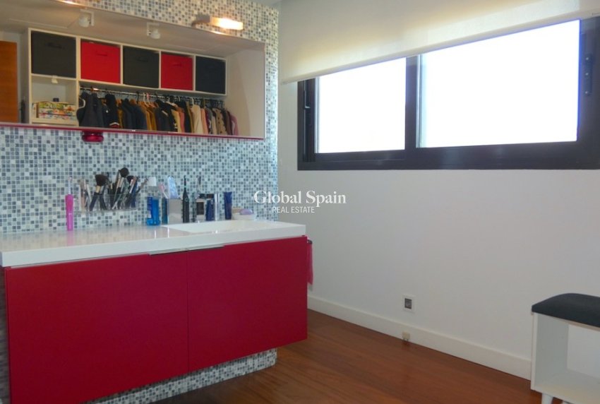 Venta - VILLA -
ALGORFA