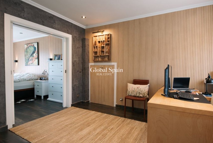 Venta - Villa -
ALGORFA