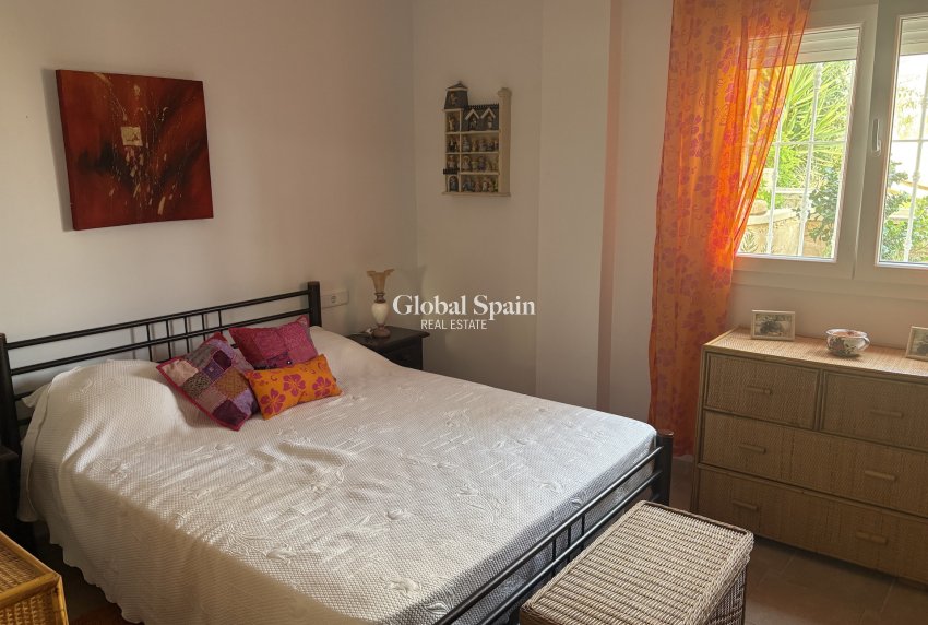 Venta - Villa -
ALGORFA