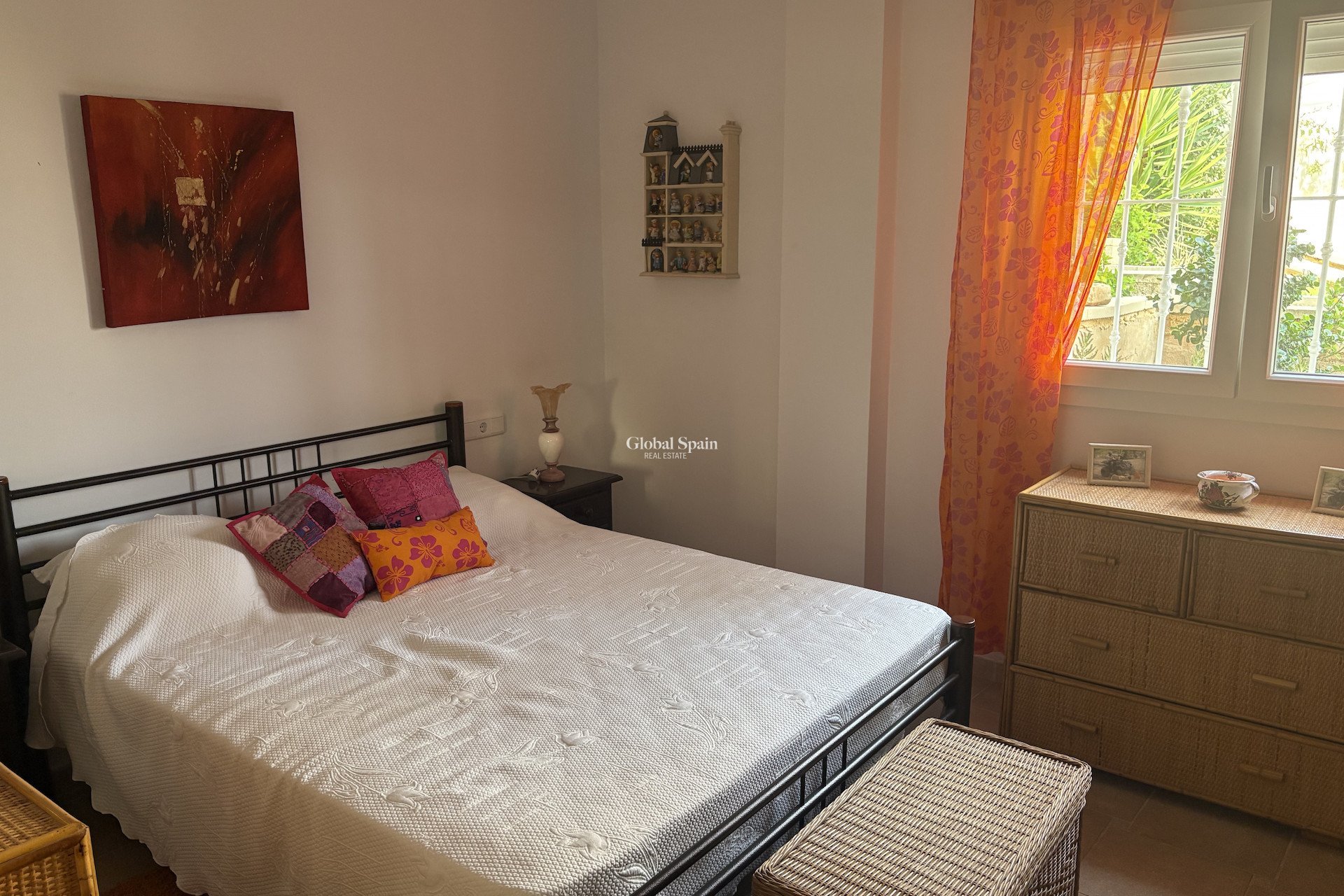 Venta - Villa -
ALGORFA