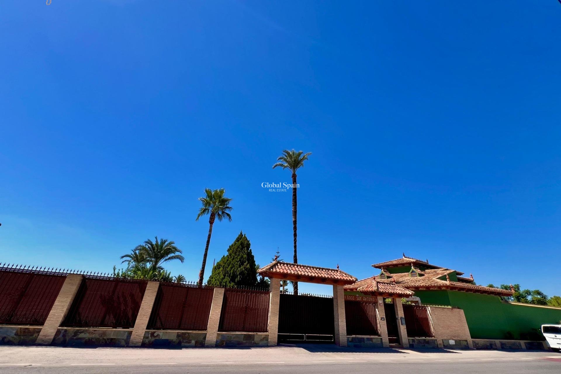 Venta - VILLA -
ALMORADÍ - Comunidad Valenciana