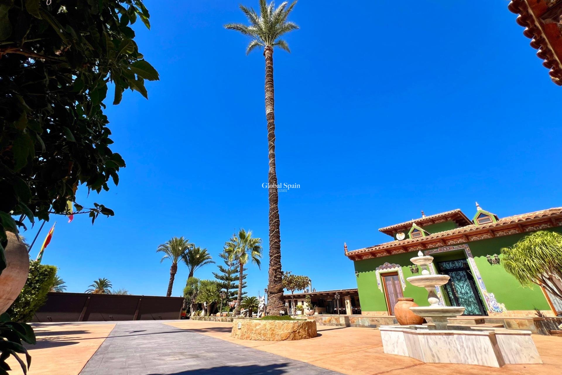 Venta - VILLA -
ALMORADÍ - Comunidad Valenciana