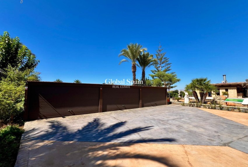 Venta - VILLA -
ALMORADÍ - Comunidad Valenciana