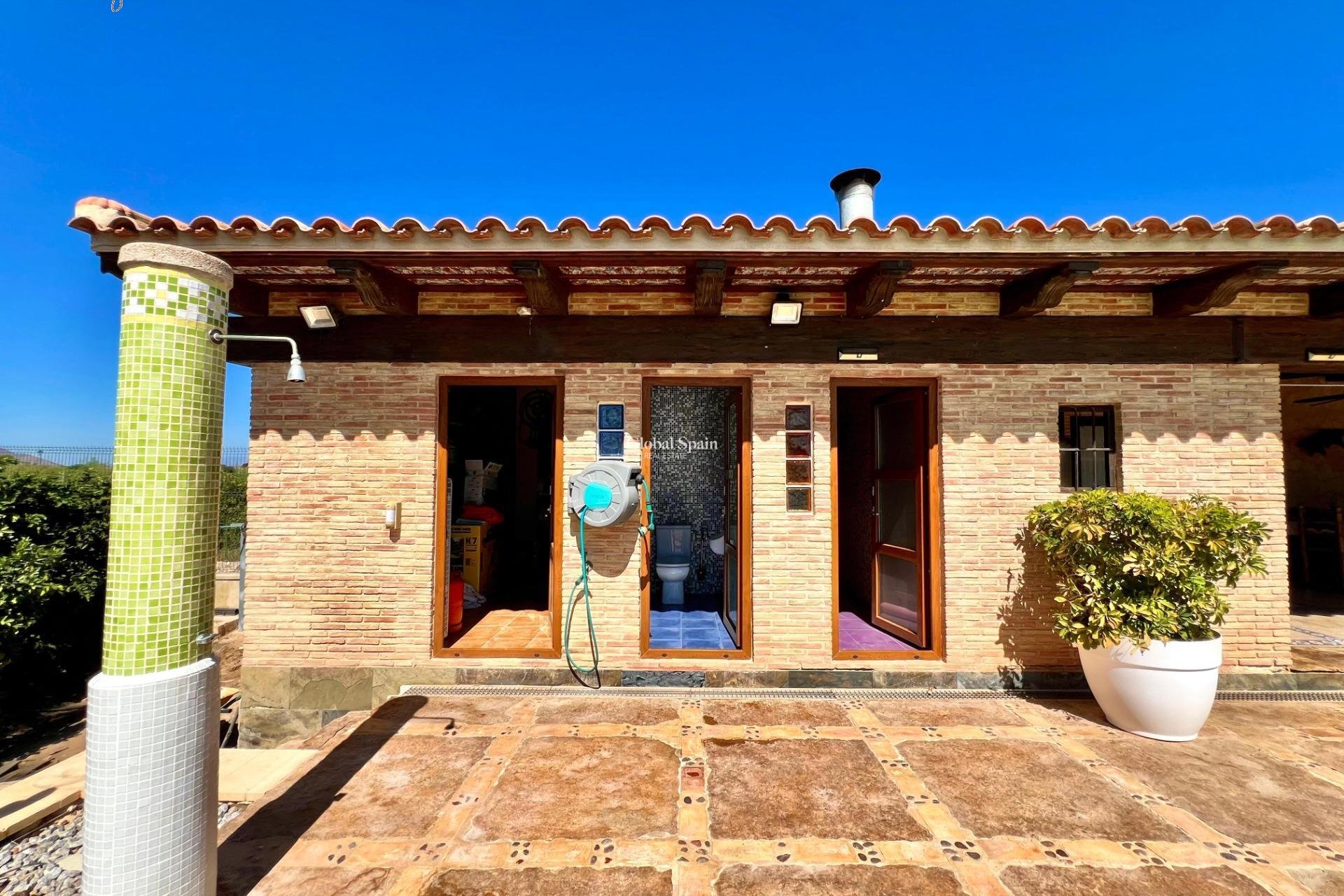 Venta - VILLA -
ALMORADÍ - Comunidad Valenciana