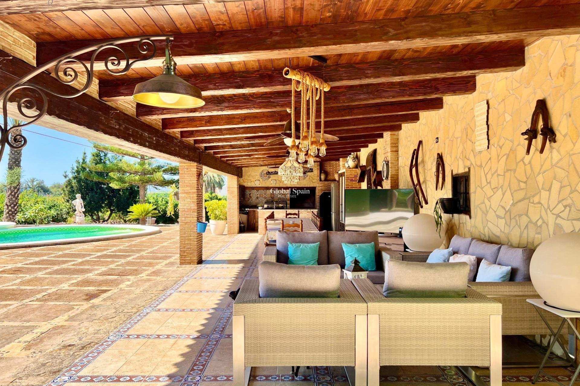 Venta - VILLA -
ALMORADÍ - Comunidad Valenciana