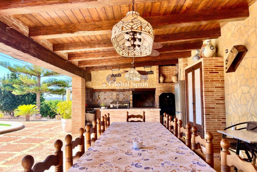 Venta - VILLA -
ALMORADÍ - Comunidad Valenciana