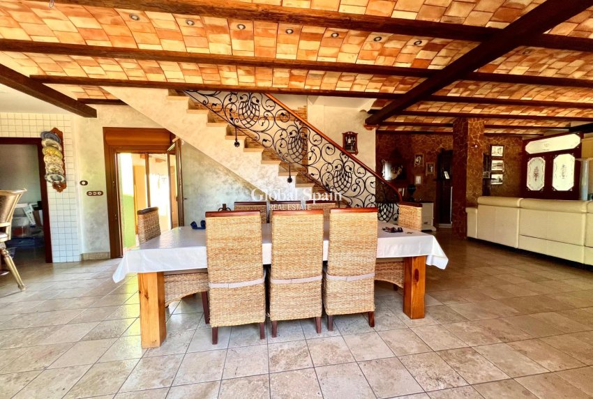 Venta - VILLA -
ALMORADÍ - Comunidad Valenciana