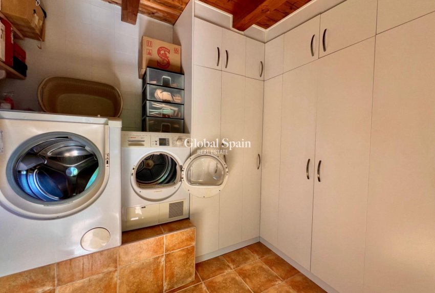 Venta - VILLA -
ALMORADÍ - Comunidad Valenciana