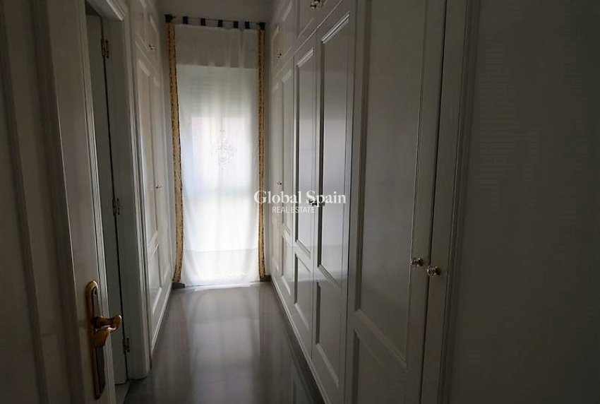 Venta - VILLA -
ALMORADÍ - Inland