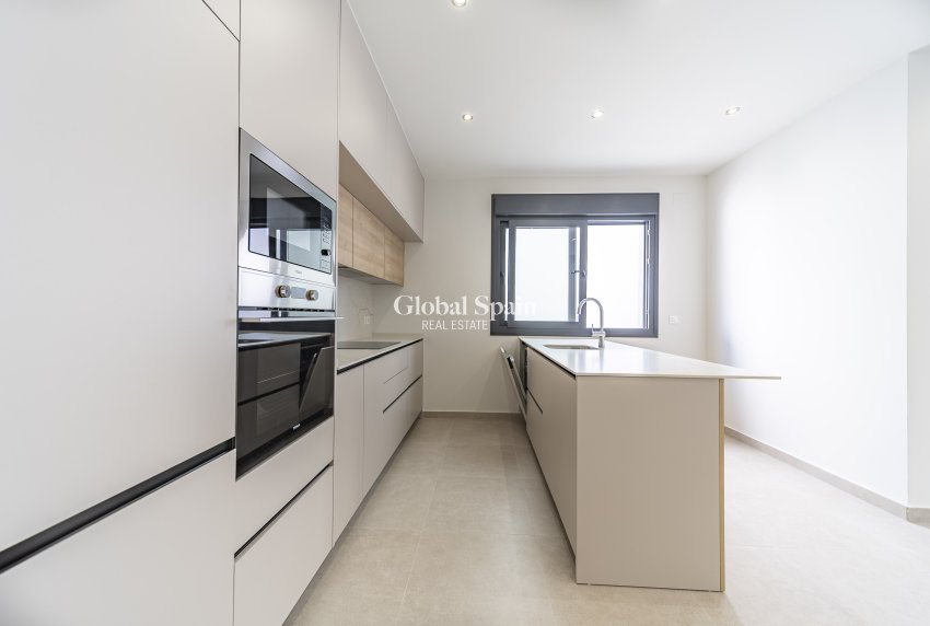 Venta - Villa -
Almoradi - Las Heredades