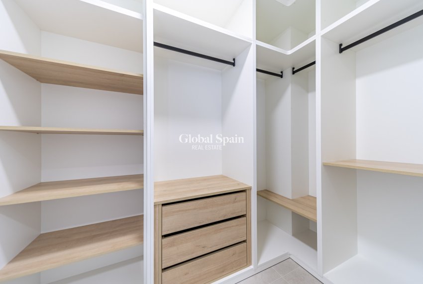 Venta - Villa -
Almoradi - Las Heredades