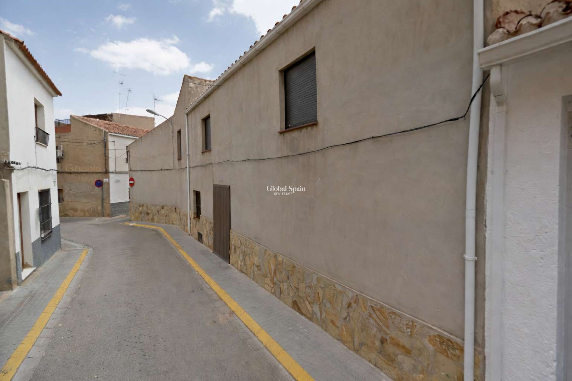 Venta - VILLA -
Alpera