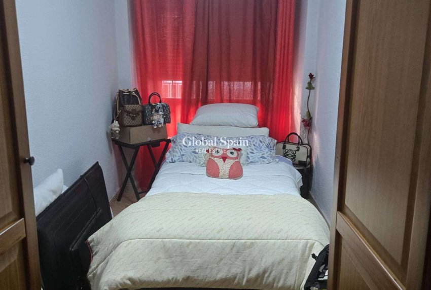 Venta - VILLA -
Alpera