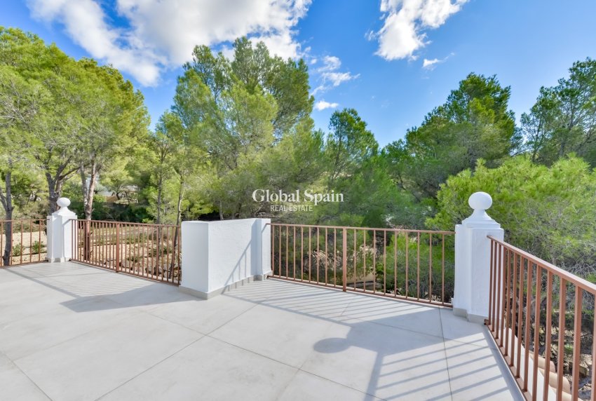 Venta - VILLA -
ALTEA - Costa Blanca